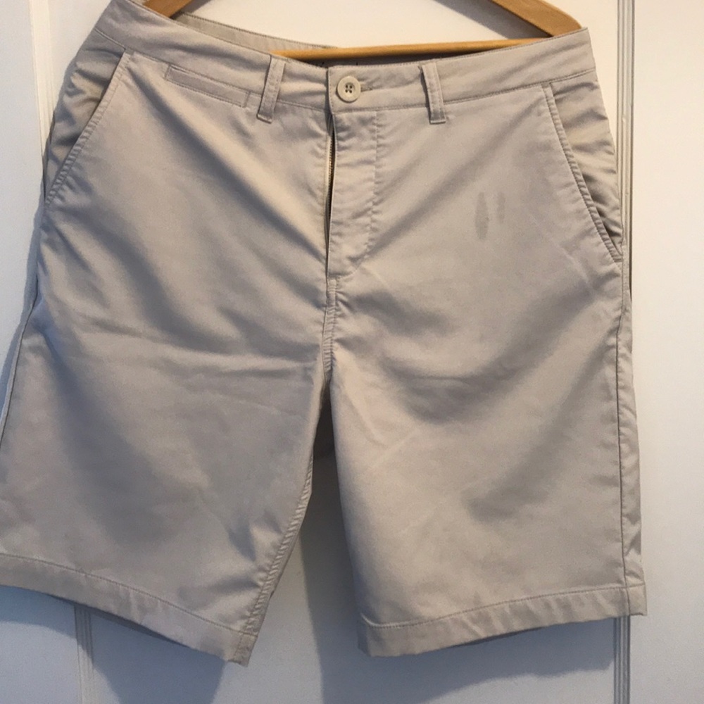Golf shorts